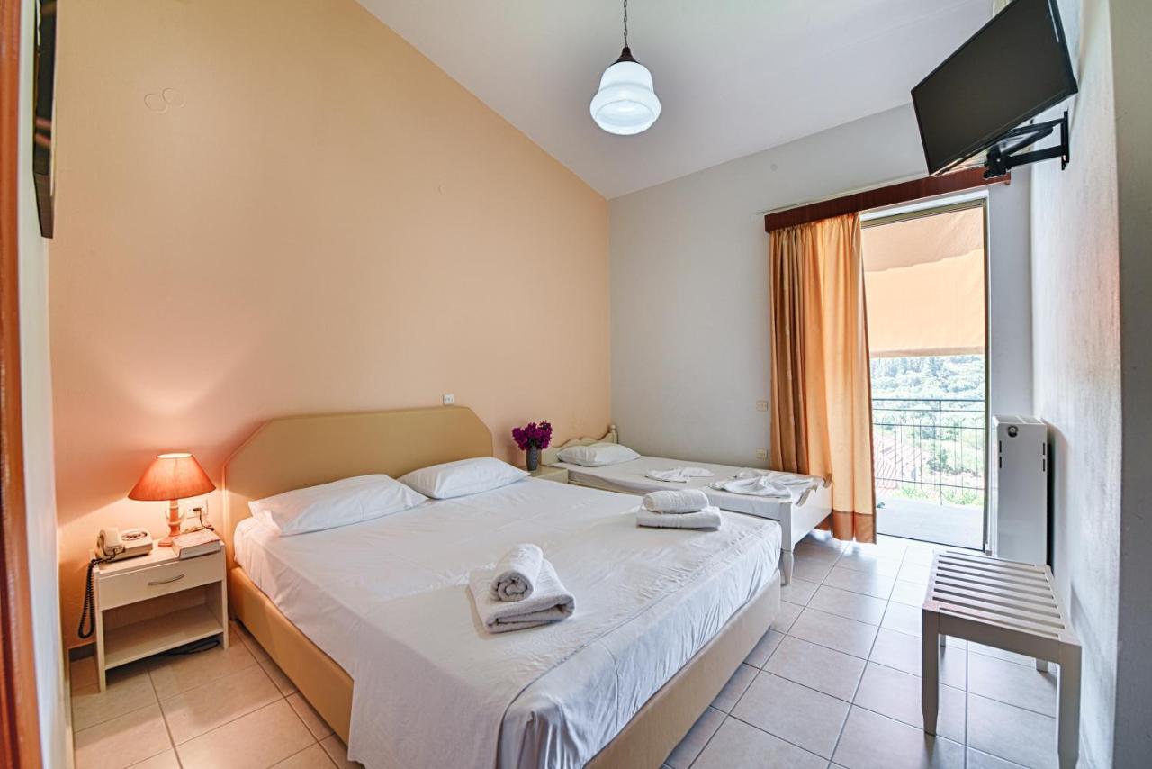 Ionis Hotel Troianata المظهر الخارجي الصورة